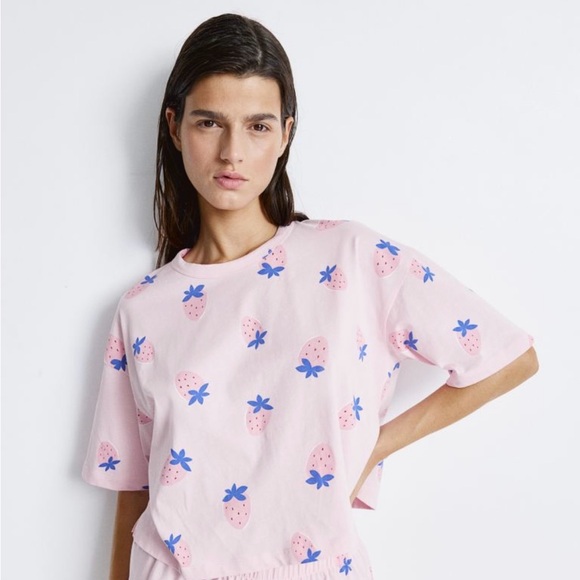 H&M Pajama T-Shirt - Picture 2 of 6